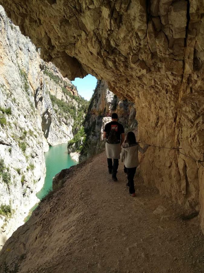 Apartamento Vacacional El Pont de Suert Extérieur photo